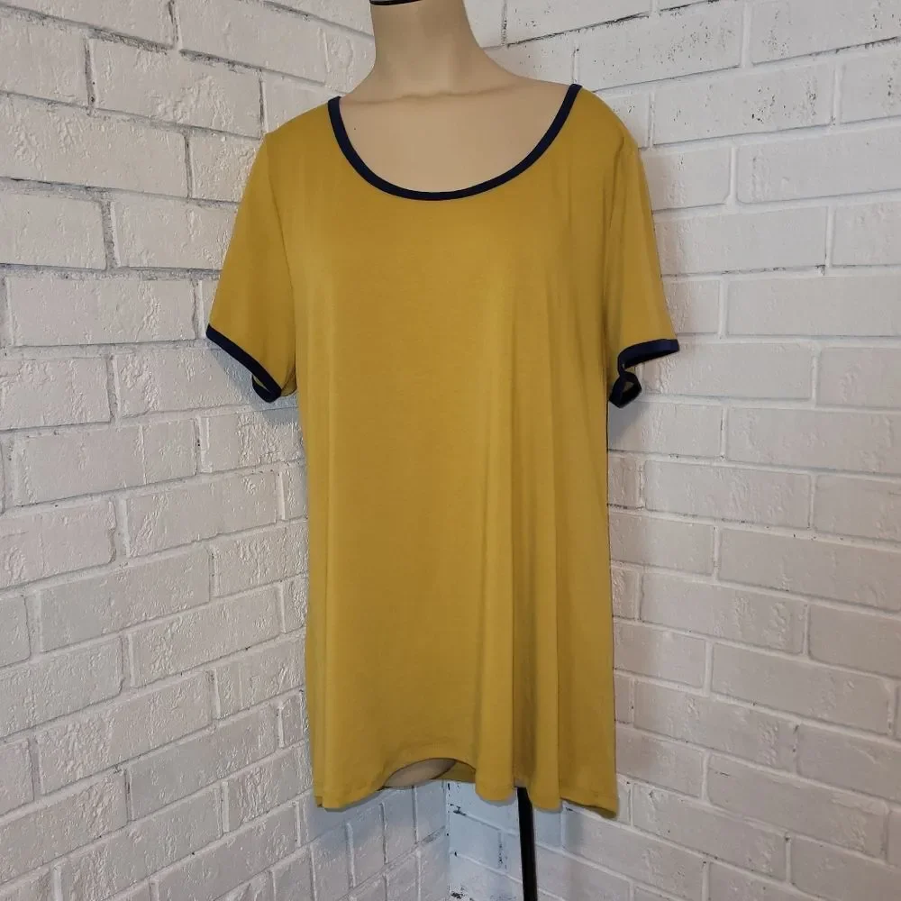 Lularoe Yellow and Blue Ringer T-shirt, Size XL